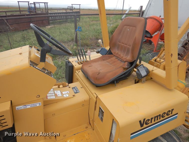 image for item HO9908 Vermeer V3550  trencher