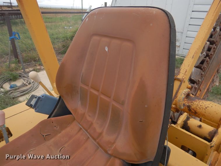 image for item HO9908 Vermeer V3550  trencher