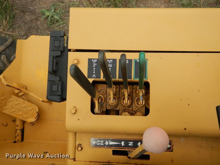 image for item HO9908 Vermeer V3550  trencher