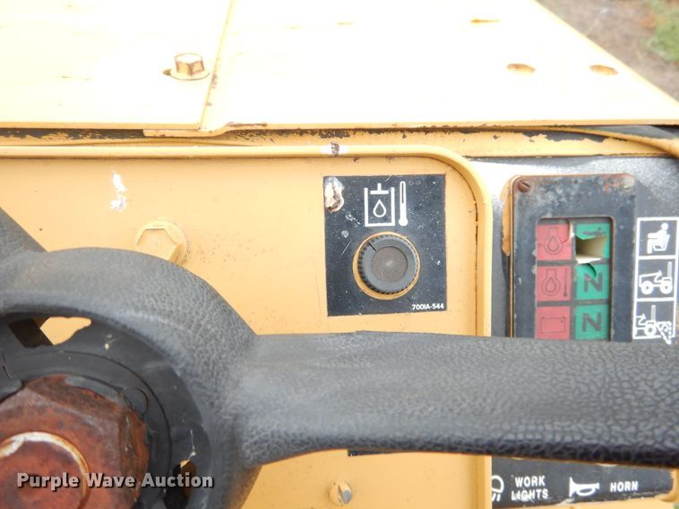 image for item HO9908 Vermeer V3550  trencher