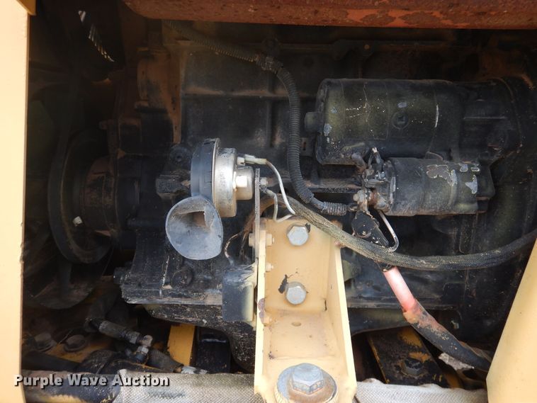 image for item HO9908 Vermeer V3550  trencher