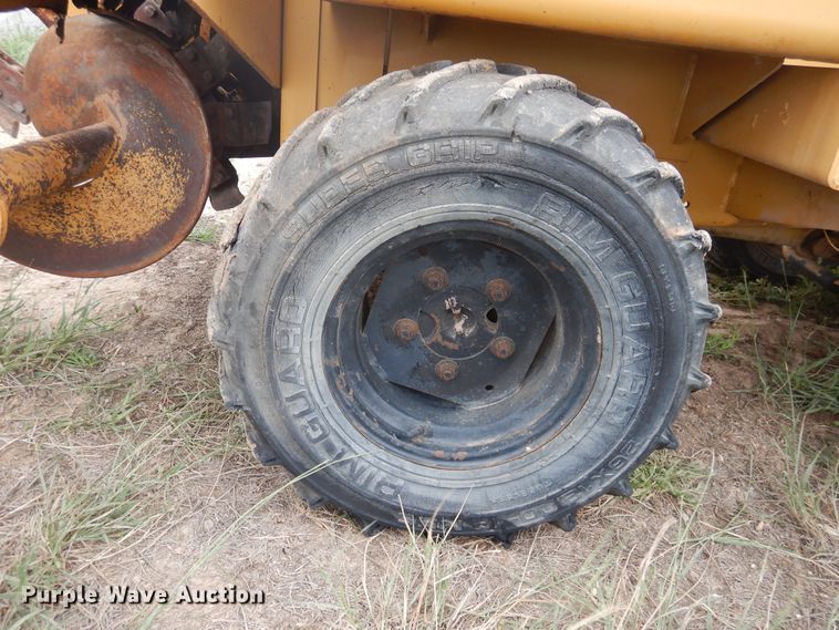 image for item HO9908 Vermeer V3550  trencher