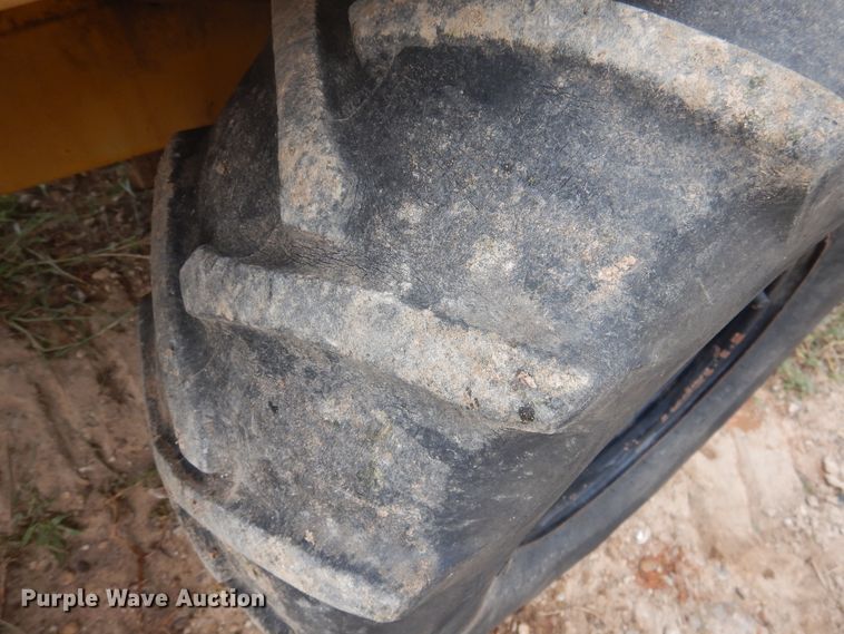 image for item HO9908 Vermeer V3550  trencher