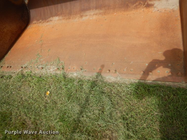 image for item HP9750 JRB WA-380 124"W bucket