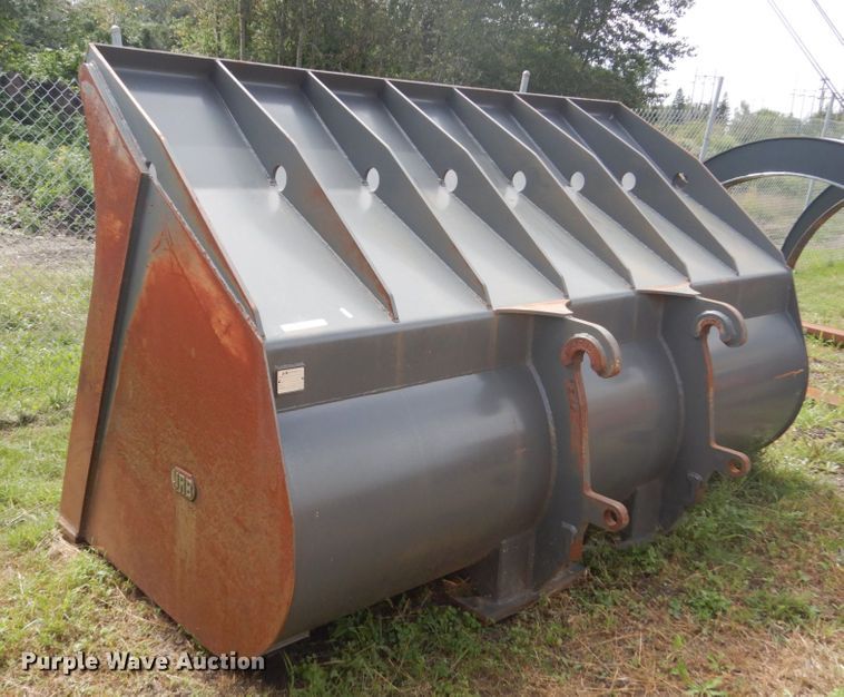 image for item HP9750 JRB WA-380 124"W bucket