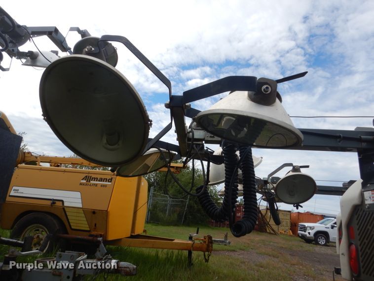 image for item HP9752 2012 Wacker Neuson LTN6  light plant