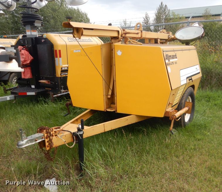 image for item HP9753 Allmand Maxi-Lite 695  light plant