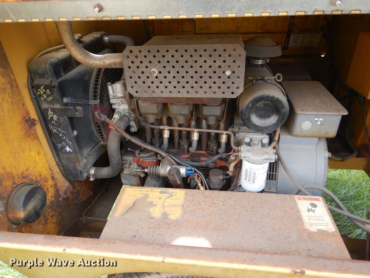 image for item HP9753 Allmand Maxi-Lite 695  light plant