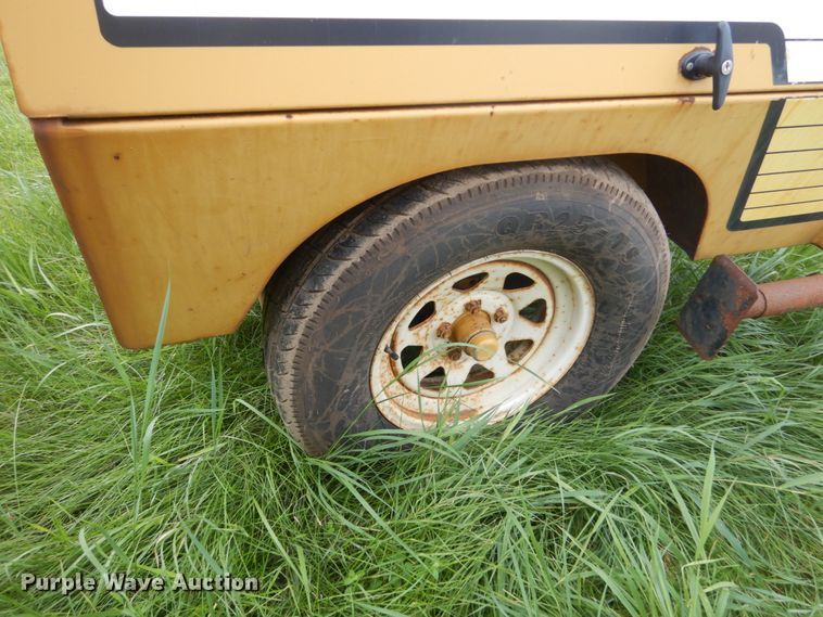 image for item HP9753 Allmand Maxi-Lite 695  light plant