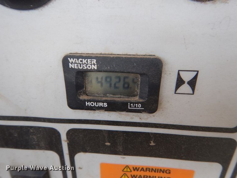 image for item HP9755 2012 Wacker Neuson LTN6  light plant