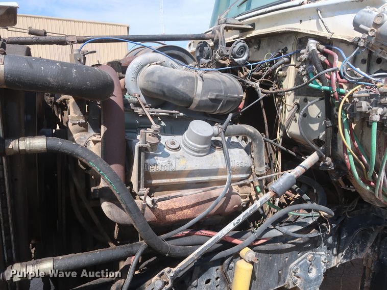 image for item HT9732 1980 Ford 8000  water truck