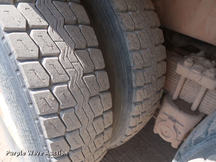 image for item HT9732 1980 Ford 8000  water truck