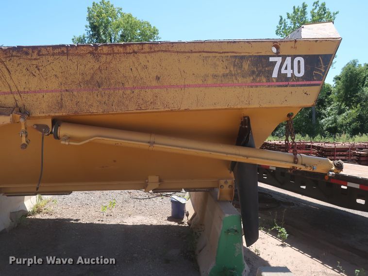 image for item HT9744 Caterpillar 740 haul truck bed