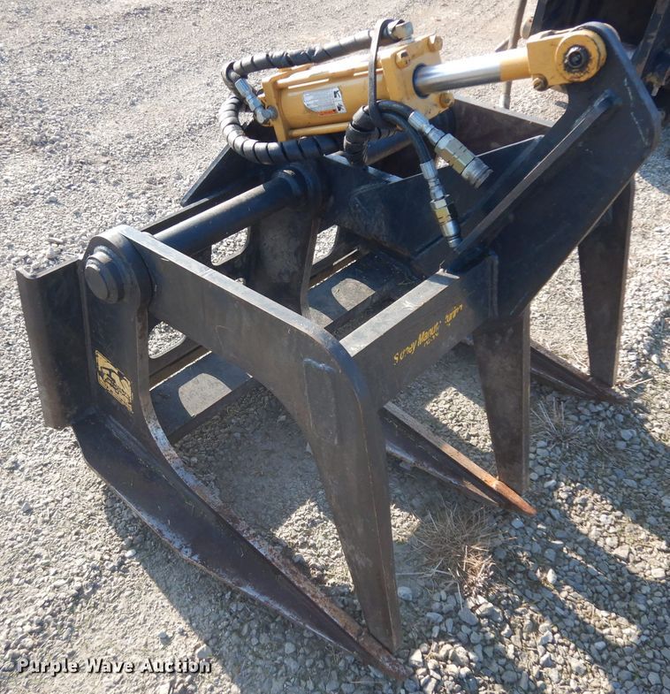 image for item HV9750 45"W skid steer grapple bucket