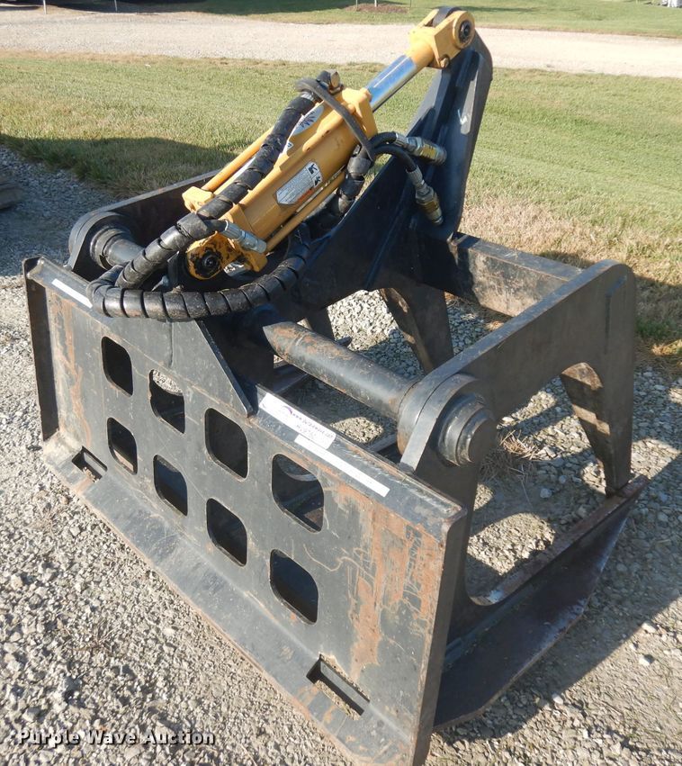 image for item HV9750 45"W skid steer grapple bucket