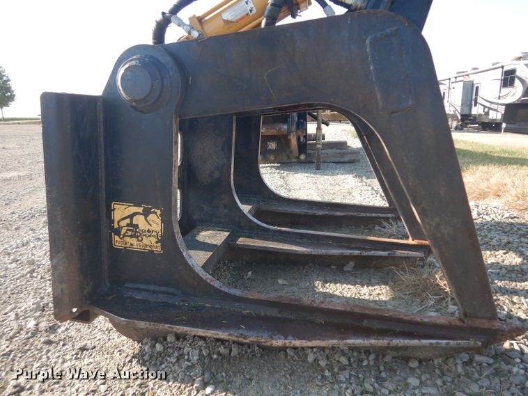 image for item HV9750 45"W skid steer grapple bucket