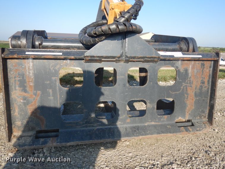 image for item HV9750 45"W skid steer grapple bucket