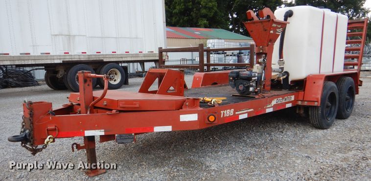 image for item HY9483 2005 Ditch Witch JT1220 Mach 1  directional boring unit