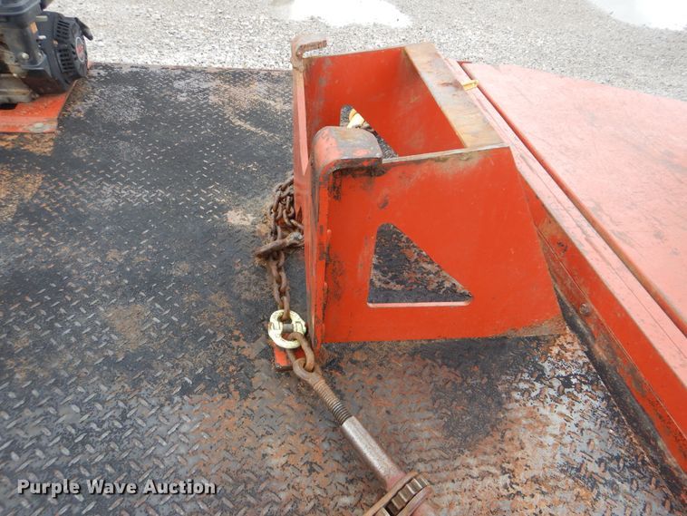 image for item HY9483 2005 Ditch Witch JT1220 Mach 1  directional boring unit
