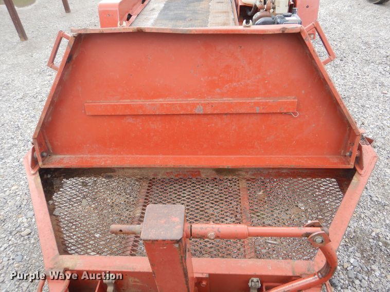 image for item HY9483 2005 Ditch Witch JT1220 Mach 1  directional boring unit