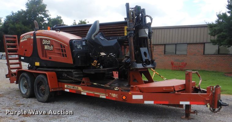 image for item HY9483 2005 Ditch Witch JT1220 Mach 1  directional boring unit