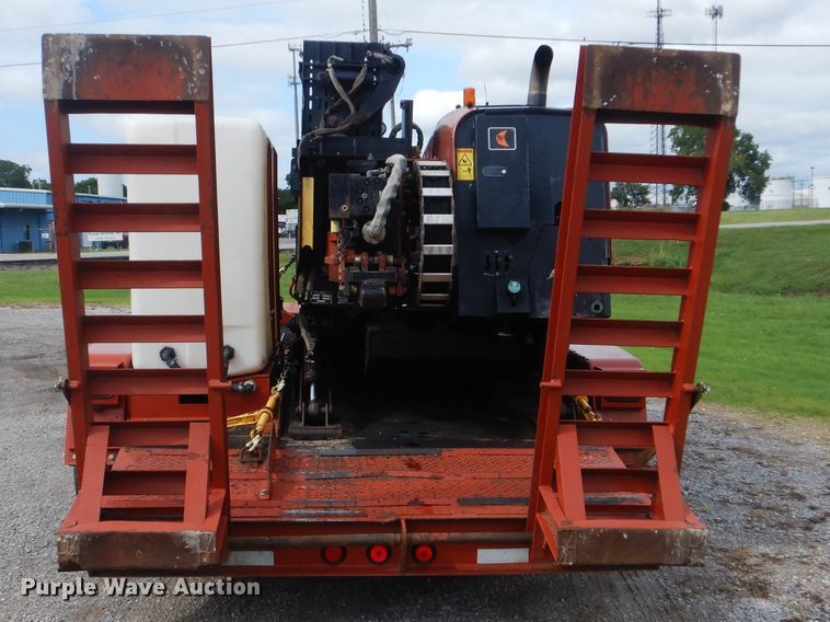 image for item HY9483 2005 Ditch Witch JT1220 Mach 1  directional boring unit