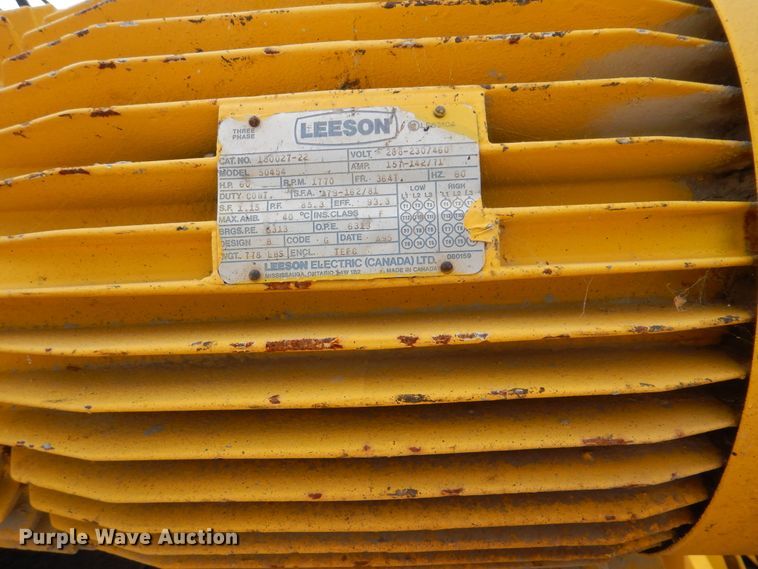 image for item HY9487 (2) Estee asphalt silos