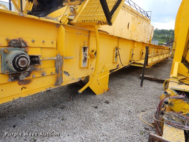 image for item HY9487 (2) Estee asphalt silos