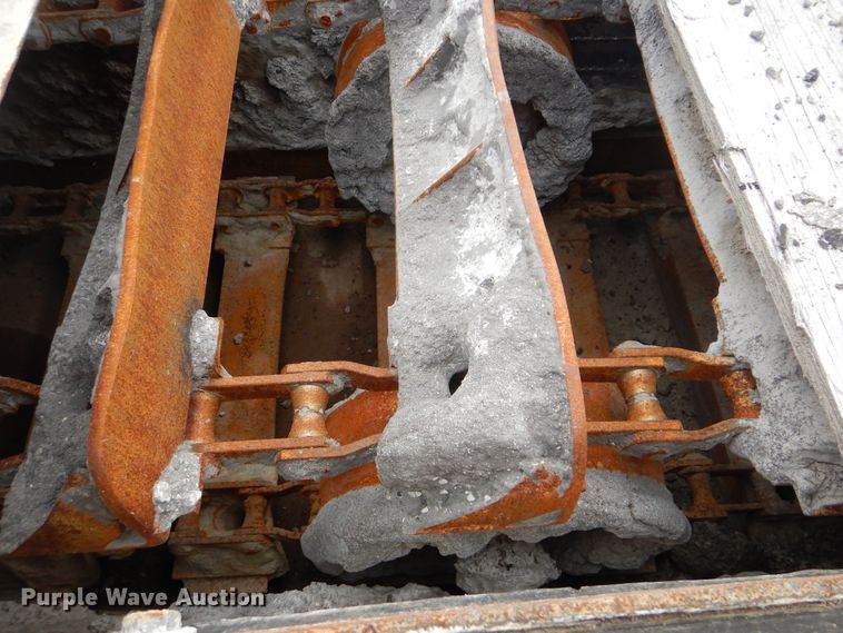 image for item HY9487 (2) Estee asphalt silos