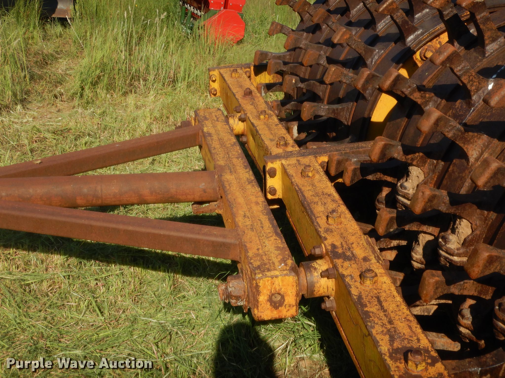 Sheepsfoot double drum roller in Wellington, KS | Item HB9440 sold | Purple Wave