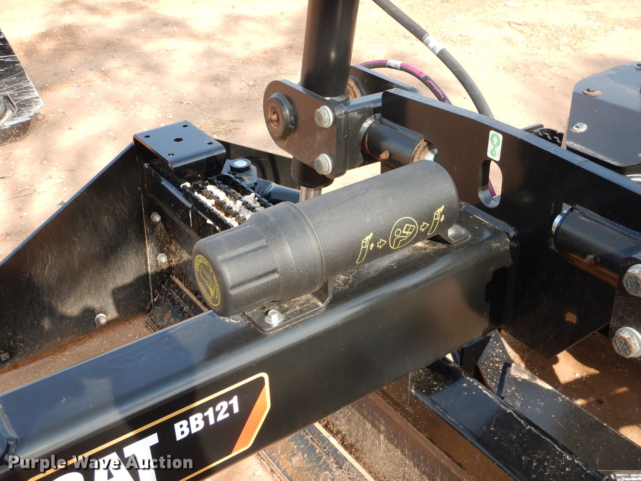 Caterpillar BB121 skid steer box blade in Slaton, TX Item HC9091 sold
