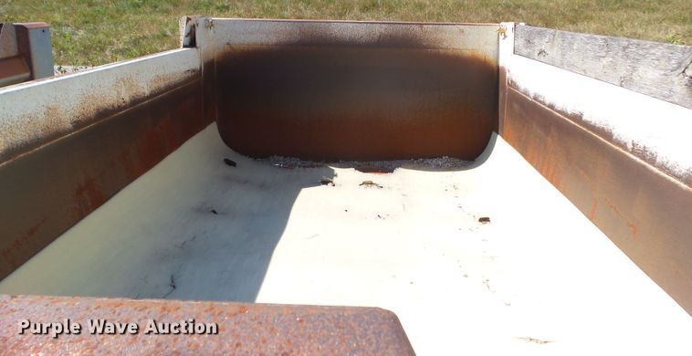 image for item DF0878 1998 Hawkeye end dump pup trailer