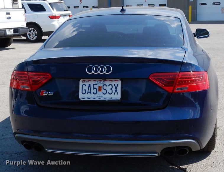 image for item DF4120 2013 Audi S5