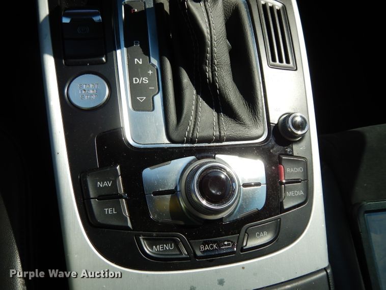 image for item DF4120 2013 Audi S5