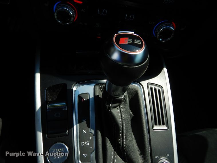 image for item DF4120 2013 Audi S5