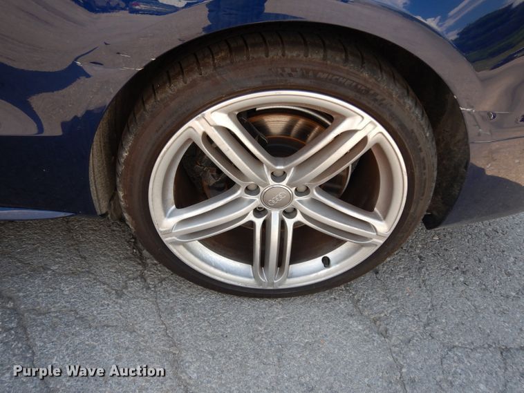 image for item DF4120 2013 Audi S5