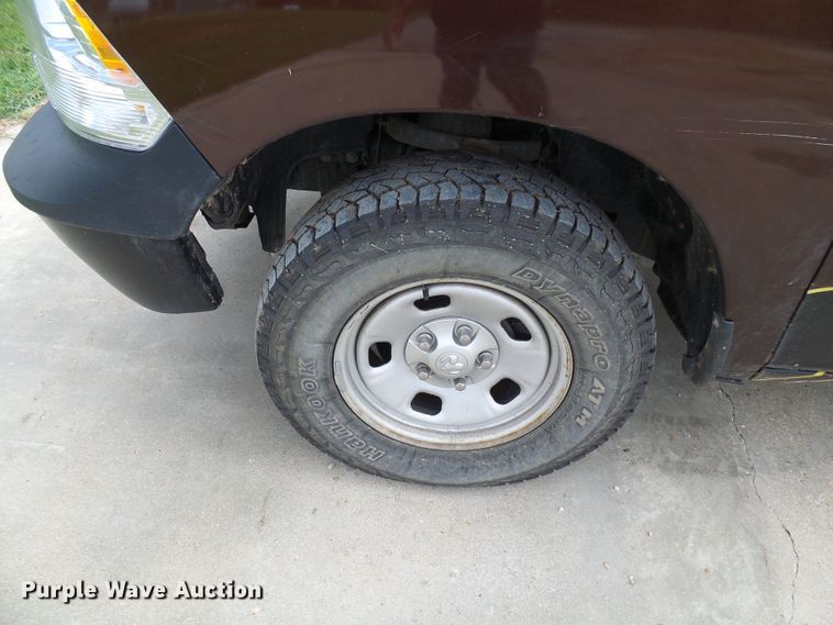 image for item DG2093 2013 Dodge Ram 1500  Crew Cab pickup truck