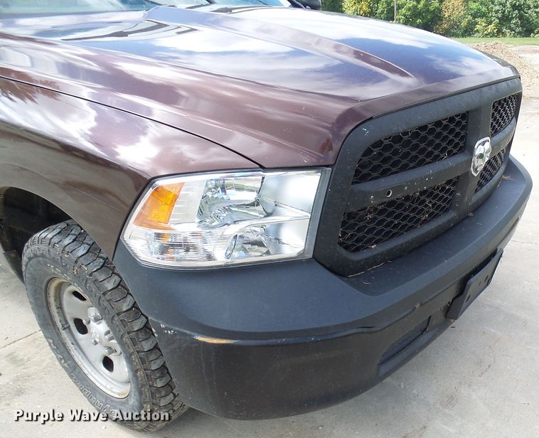 image for item DG2093 2013 Dodge Ram 1500  Crew Cab pickup truck