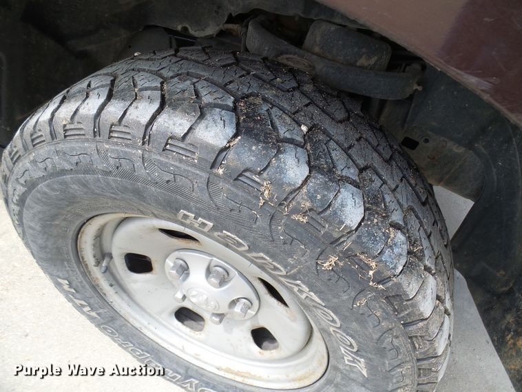 image for item DG2093 2013 Dodge Ram 1500  Crew Cab pickup truck