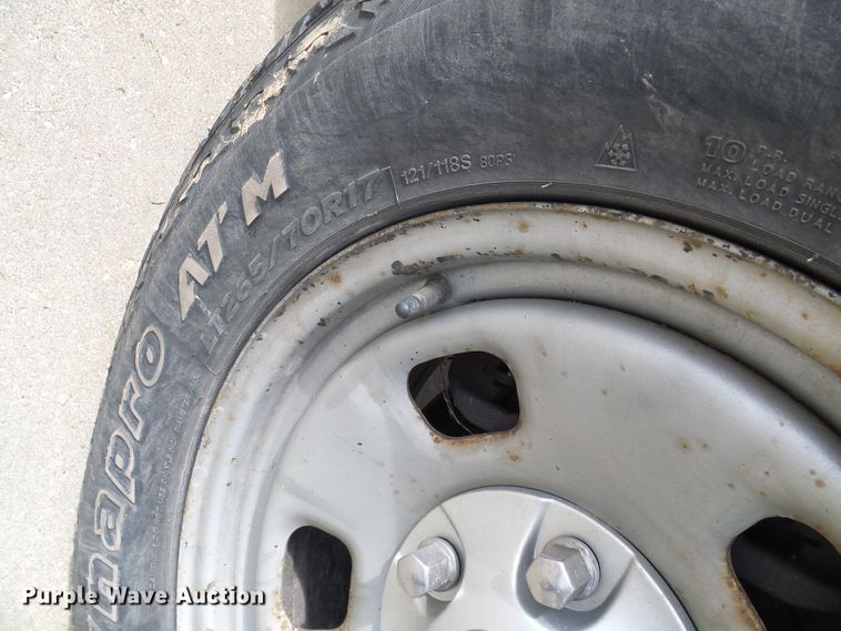 image for item DG2093 2013 Dodge Ram 1500  Crew Cab pickup truck