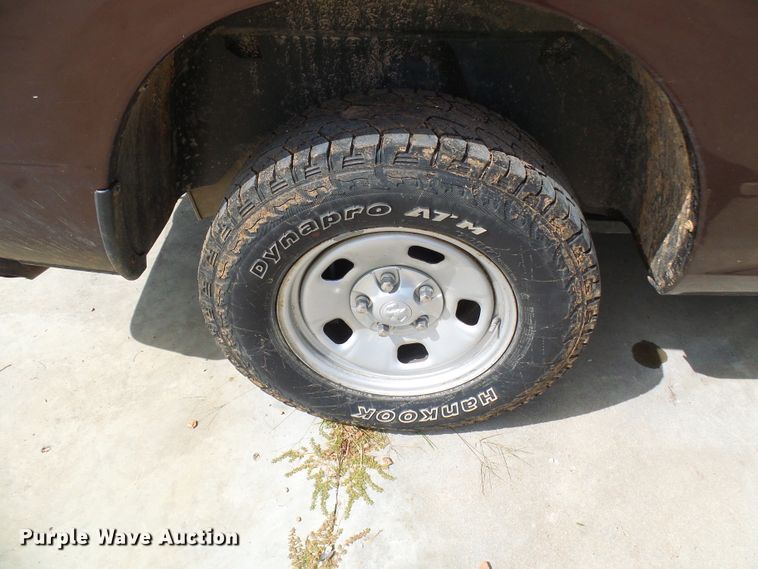 image for item DG2093 2013 Dodge Ram 1500  Crew Cab pickup truck