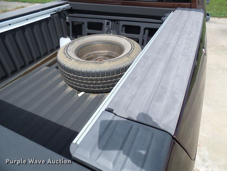 image for item DG2093 2013 Dodge Ram 1500  Crew Cab pickup truck