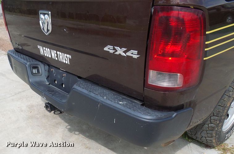 image for item DG2093 2013 Dodge Ram 1500  Crew Cab pickup truck