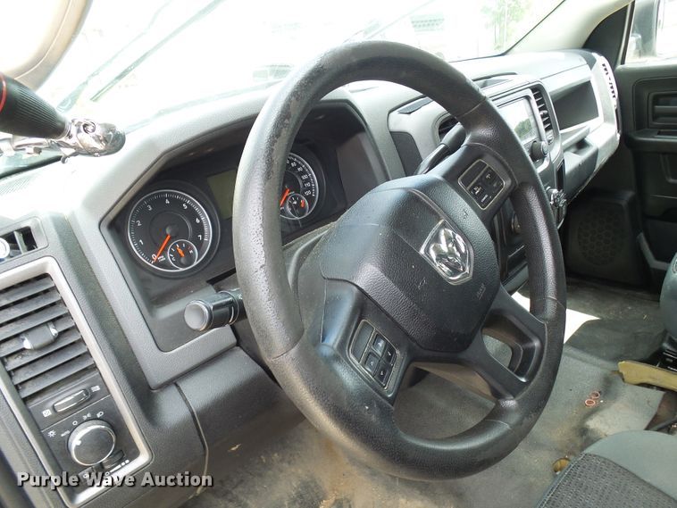 image for item DG2093 2013 Dodge Ram 1500  Crew Cab pickup truck