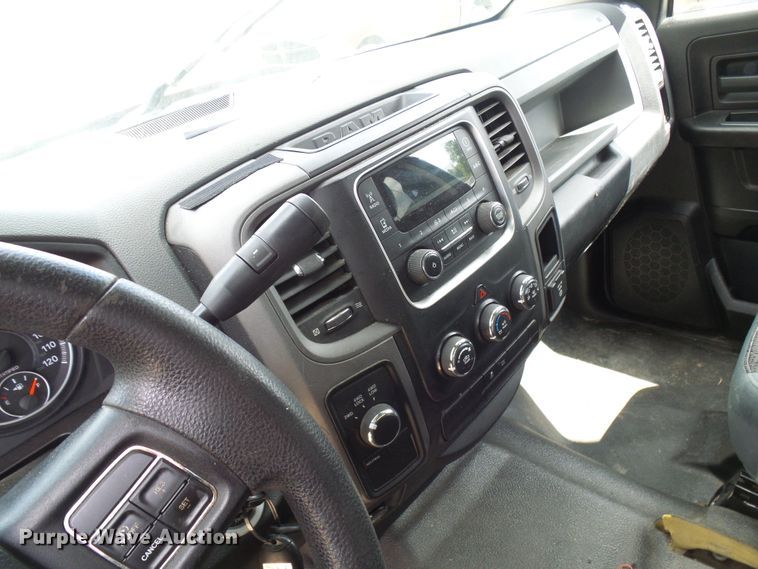 image for item DG2093 2013 Dodge Ram 1500  Crew Cab pickup truck