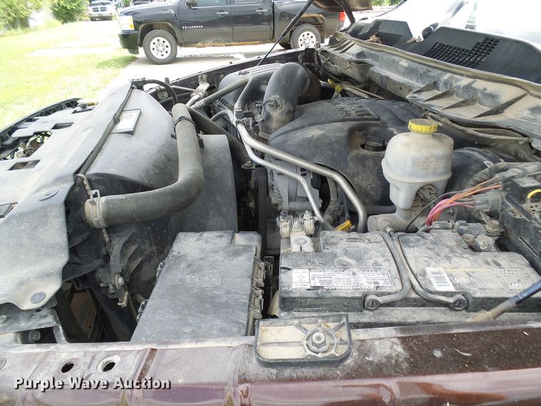 image for item DG2093 2013 Dodge Ram 1500  Crew Cab pickup truck