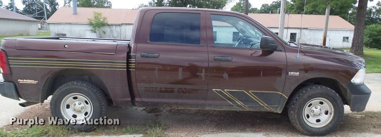 image for item DG2094 2013 Dodge Ram 1500  Crew Cab pickup truck