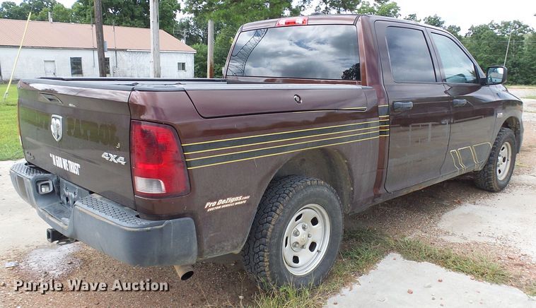 image for item DG2094 2013 Dodge Ram 1500  Crew Cab pickup truck