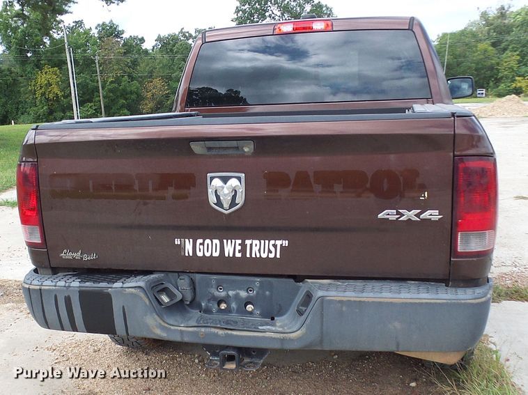 image for item DG2094 2013 Dodge Ram 1500  Crew Cab pickup truck