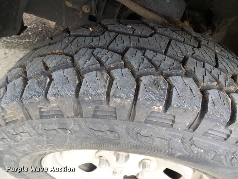 image for item DG2094 2013 Dodge Ram 1500  Crew Cab pickup truck